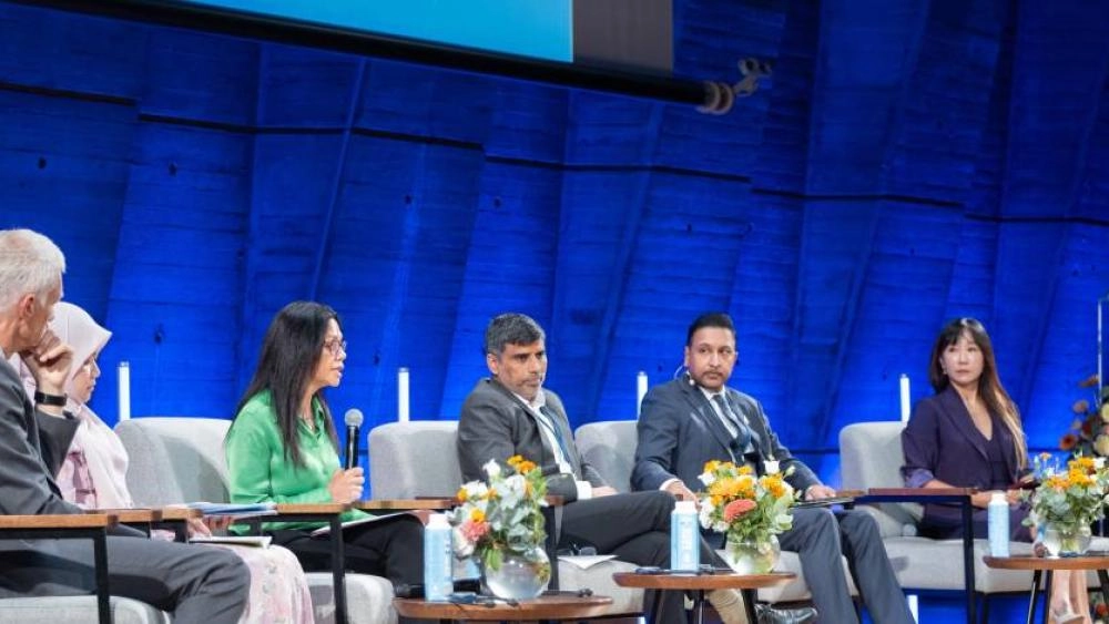 ألف تضيء على دور الذكاء الاصطناعي في رسم مستقبل التعليم