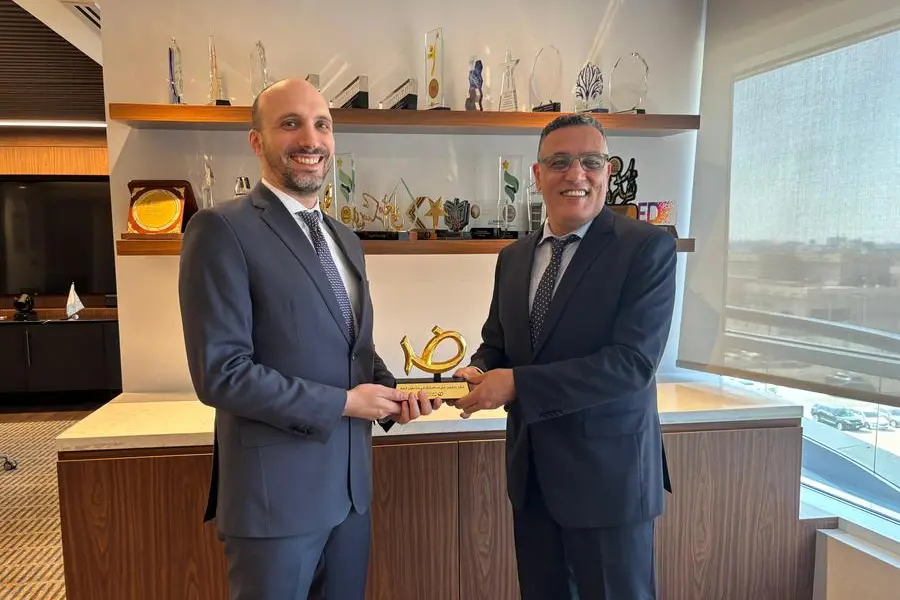 مقياس الضاد يعقد شراكةً استراتيجية مع ألف للتعليم لإرساء مفهومٍ جديد لتقييم مهارات القراءة باللغة العربية